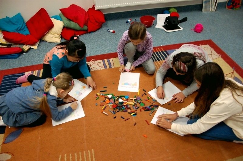 kurz Playground English
